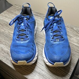 Hoka One One Bondi 6
